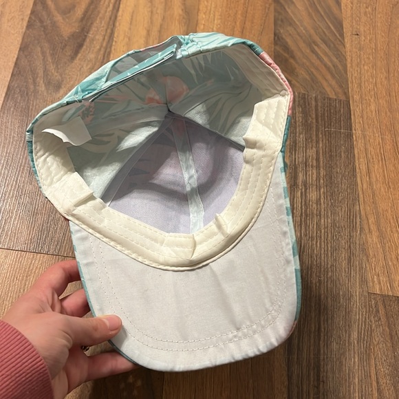 Flamingo hat - Picture 2 of 2